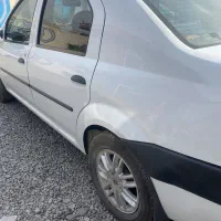 L90 سفید، بدون رنگ