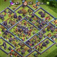 دو عدد بازی کلش اف کلنز با کلن ۱۵