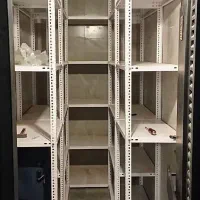 قفسه پیچ خور