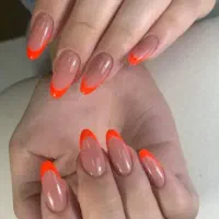 تخفیف ویژه کاشت ناخن