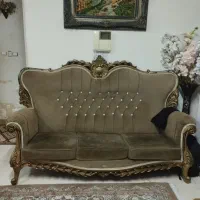 مبل نیمه سلطنتی تمیز