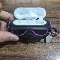 ایرپاد 3 پرو تک گوش راست