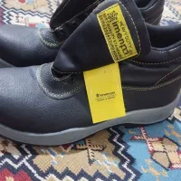 کفش ایمنی سایز۴۳و۴۲نونو|کیف، کفش، کمربند|شوشتر, |دیوار