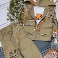 پوشاک دخترانه