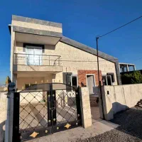 ویلا ۳ خوابه/استخردار/ مدارک روی میز/محموداباد