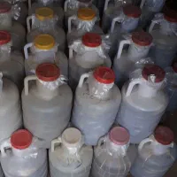 تعدادی خیارشور  یک به فروش میرسد