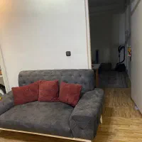 فروش مبل میز ناهارخوری و ۳ عدد فرش جلو مبلی|حراج|رشت, پیرکلاچای|دیوار