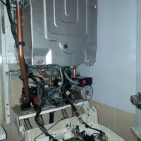 تعمیرکارتعمیر سرویس پکیج بوتان ایران رادیاتور لورچ|آبگرمکن، پکیج، شوفاژ|هشتگرد, هشتگرد قدیم|دیوار