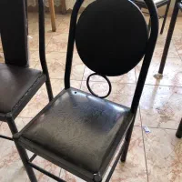 صندلی و میز تالاری و رستورانی در حد نو