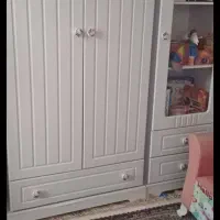 تخت و کمد و ویترین