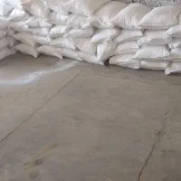 نمک پودر و سنگ
