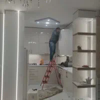 شیک کابین طراحی و اجرای کابینت و کمد دیواری ریلی