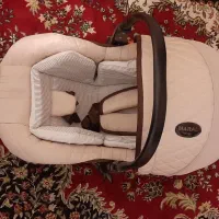 کریر سالم و تمیز|کالسکه و لوازم جانبی|قوچان, |دیوار