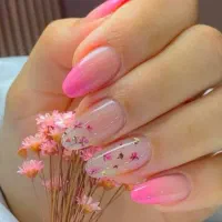 استخدام ناخن کار و مژه کار و فیشیال کار