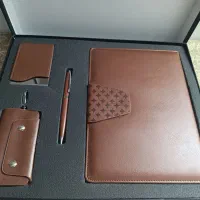 ست کادویی چرم ۴ تیکه