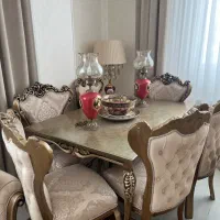 میز غذاخوری سلطنتی