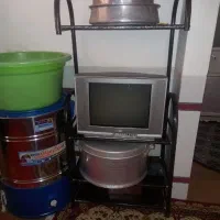 مقداری وسایل خونه|تلویزیون و پروژکتور|فولادشهر, B2|دیوار