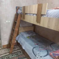 تخت دوطبقه و کمد نوجوان|تخت و سرویس خواب|تهران, هروی|دیوار