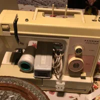 janome