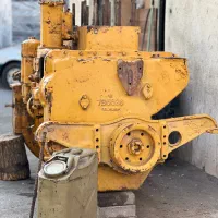 موتورD4 کاترپیلار چهار سیلندر توربو(بولدوزر)|ماشینآلات صنعتی|مراغه, |دیوار
