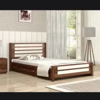 تخت خواب  . شکوه