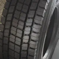 یک جفت لاستیک 235/17/5