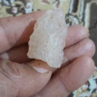 سنگ الماس خام به فروش میرسد