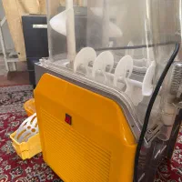 دستگاه یخ در بهشت