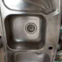 به دلیل مهاجرت فروخته میشود