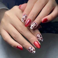 کاشت ناخن|خدمات آرایشگری و زیبایی|تربت جام, پاسداران|دیوار