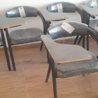 صندلی دسته دار