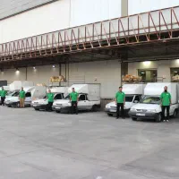 استخدام راننده پخش مویرگی با خودرو وانت مسقف