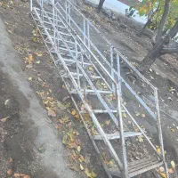 پله ، حفاظ ، در