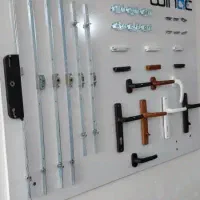 تولید و تعمیر درب پنجره دوجداه upvc شیشه شکسته|خدمات پیشه و مهارت|شیراز, ستارخان|دیوار