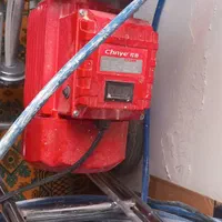 گریوانی نقاش ساختمان