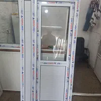 درب پنجره دوجداره حمام سرویس پنجره توری نصب آسان|مصالح و تجهیزات ساختمان|اسلام‌شهر, |دیوار
