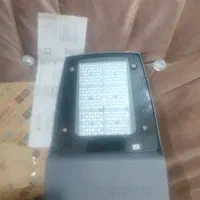 یک عدد پرژکتور خیابانی گلنور مدل ستاره s 80وات