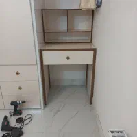 ساخت‌ ونصب وتعمیرات کمدکابینت میزتحریرمطالعه‌آرایش