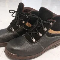 کفش ایمنی سایز ۴۳