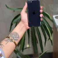 آیفون Se ۲۰۲۰ اقساطی