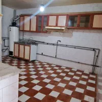 حیاط مسکونی همکف در بلوار حاجیسنلو وصال۲|اجارهٔ خانه و ویلا|خوی, |دیوار