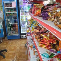 فروشنده سوپر مارکت