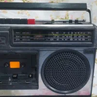 رادیو وکاست آیوا قدیمی