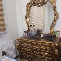ست آیینه و دراور و پاتختی و تخت
