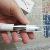 ماساژور دور چشم کیوت اسکین