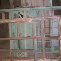 پنجره آهنی|مصالح و تجهیزات ساختمان|بلبان آباد, |دیوار