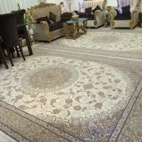 دو عدد فرش ۱۵۰۰ شانه فرهی در حد نو