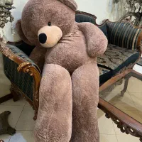 عروسک بزرگ