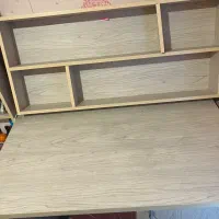 میز تحریر|میز تحریر و کامپیوتر|لاهیجان, قیام|دیوار