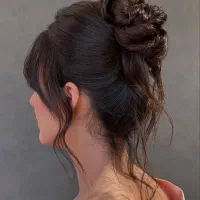 شنیون فقط و فقط ۴۰۰|خدمات آرایشگری و زیبایی|فولادشهر, C4|دیوار